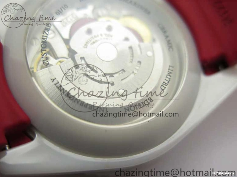 0123 WrinkleFree Submariner 40mm White Ceramic 5GF Best Edition White Red Dial on Red Rubber Strap SA 2485